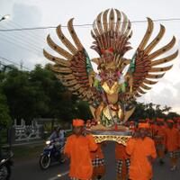 seni-budaya-indonesia