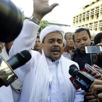 polisi-ada-upaya-paksa-pemanggilan-atau-penangkapan-untuk-hrs