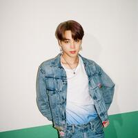 beasiswa-jimin-bts-sokong-siswa-berprestasi-selama-tiga-tahun