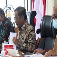 mahfud-md-belum-ada-klaster-covid-19-terkait-pilkada
