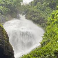 indahnya-curug-winong-di-wonosobo