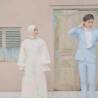 hamil-rey-mbayang-ajak-dinda-hauw-duet-di-single-kuyakin-bahagia