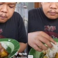 tetap-santuy-mereview-makanan-saat-tetangga-berantamsikapnya-malah-mencuri-perhatian