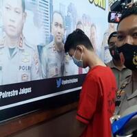 dokter-gadungan-berijazah-sd-raup-ratusan-juta-tipu-8-wanita