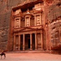 petra-yordania-tempat-indah-hingga-dianggap-peradaban-awal-islam