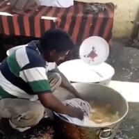tehnik-mencuci-piring-dalam-jumlah-banyak-secara-cepat-pas-banget-buat-yang-hajatan