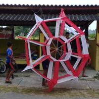 main--layangan-kerupuk--ala-muda-mudi-bongsren-memperingati-hut-ri-seru-banget-lho