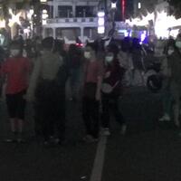 ditutup-gegara-cegah-covid-19-jalan-asia-afrika-malah-jadi-ajang-car-free-night