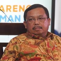 anggota-dpr-ke-risma-jangan-bayangi-kerja-anies-baswedan-di-jakarta