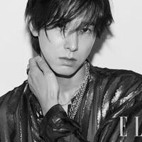 kenang-masa-lalunya-yunho-tvxq-temukan-surat-manis-dari-v-dan-j-hope-bts