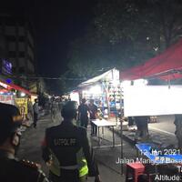 patroli-satpol-pp-dki-4-tempat-usaha-diberi-teguran-tertulis