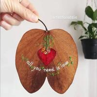 menyulam-pada-kain-sudah-biasa-apa-jadinya-bila-di-atas-daun-inilah-hasilnya
