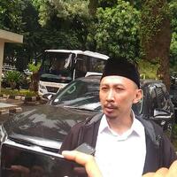 susi-pudjiastuti-ajak-unfollow-abu-janda-bu-susi-sumbu-pendek