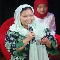 usai-komentari-soal-abu-janda-akun-twitter-alissa-wahid-quotdiserangquot