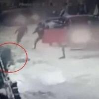 prajurit-raider-tni-sekarat-dikeroyok-12-preman-kepala-ditiban-batu