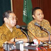 senada-dg-kh-as-ad-mantan-jubir-gusdur-sebagian-buzzerp-nyusup-ke-nu--bikin-gaduh