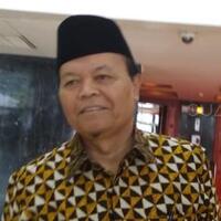 hidayat-nur-wahid-cerita-pernah-masuk-dan-salat-di-dalam-ka-bah