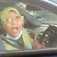 emak-emak-emosi-nyumpahin-kena-covid-gegara-ditegur-putar-balik-sembarangan