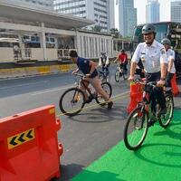 anies-jadi--hero--karena-jalur-sepeda-hingga-integrasi-moda