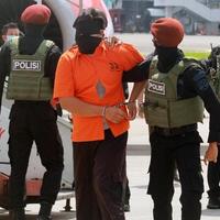 reaksi-habib-rizieq-soal-tersangka-teroris-mengaku-fpi--dibaiat-di-hadapan-munarman