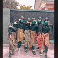 lagi-musim-tren-gadis-berjilbab-tak-pakai-bh-netizen-istighfar-banget