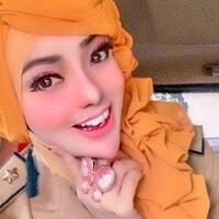 sosok-yuni-jasmine-pns-yang-viral-di-medsos-karena-berdandan-bak-boneka-berbie