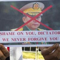 surati-rekan-sesama-pelaku-kudeta-di-thailand-minta-bantuan-demokrasi