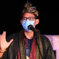 tiga-hari-ngantor-di-bali-sandiaga-dapat-tiga-catatan-bangkitkan-wisata