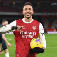 aubameyang-lagi-melayang-cetak-hattrick-perdana-dan-tembus-200-gol