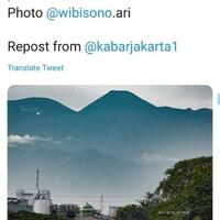 viral-gunung-gede-terlihat-dari-kemayoran