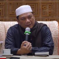 ustaz-yahya-waloni-penghasilan-dari-youtube-adalah-uang-kafir