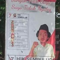 awas-tergocek-viral-promosi-warung-angkringan-pakai-baliho-mirip-caleg