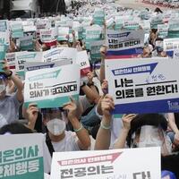 dokter-dokter-korea-selatan-ancam-mogok-kerja-gegara-ruu-medis