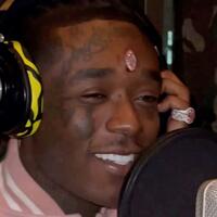 vision-marvel-real-life-rapper-pertama-yang-implant-diamond-pink-di-dahi