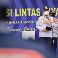 pamer-tiga-penghargaan-dalam-satu-hari-anies-alhamdulillah