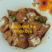 ketika-ditantangin-buat-tahu-gejrot-okey-siapa-takut