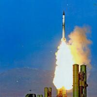 suaminya-tewas-mariya-nekat-beli--tank--dan-perang-lawan-pasukan-nazi