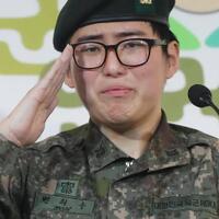 kematian-prajurit-transgender-korsel-picu-seruan-untuk-perubahan