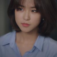 aktris--the-world-of-the-married--shim-eun-woo-dituduh-membully-agensi-klarifikasi