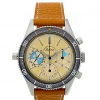 pria-ini-temukan-arloji-kuno-saat-beres-beres-rumah-ternyata-bernilai-rp-500-juta