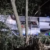 laka-bus-maut-di-sumedang-22-tewas-28-luka-luka-dan-4-dalam-pencarian