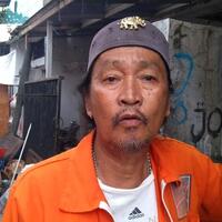 rumahnya-terbakar-warga-kwitang-ini-emosional-mobil-damkar-kurang-air