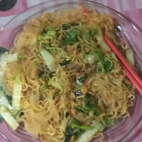 duo-mie-perpaduan-mie-istan-dan-bihun-jagung-tanpa-disengaja-ternyata