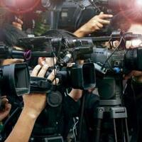 praktisi-saat-ini-terjadi-degradasi-media-massa-yang-sangat-besar-kenapa