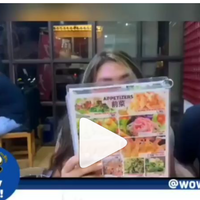 gara-gara-pakai-masker-ini-seorang-wanita-sukses-bikin-pelayan-resto-ngakak-total