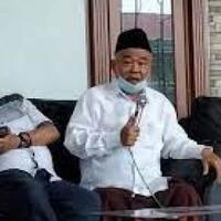 ribut-vaksin-astrazeneca-kiai-asep-fatwa-mui-jatim-produk-suul-adab