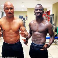 pasang-foto-bareng-el-hadji-diouf-habis-nge-gym-sadio-mane-dihujat-fans-liverpool