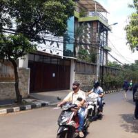 fake-bomb-di-depan-rumah-ahmad-yani-selesai-dievakuasi-jalan-dibuka-kembali