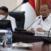 dukung-penundaan-impor-ketua-dpd-berharap-bulog-serap-beras-petani