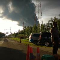 kebakaran-kilang-minyak-balongan-diduga-disebabkan-kebocoran-tangki